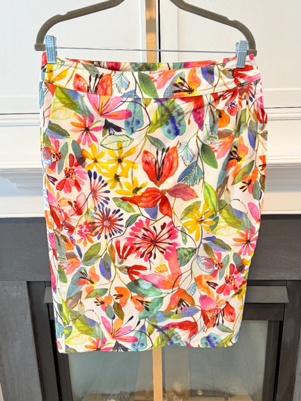 🌸🎨 Multicolor Floral Pencil Skirt | Watercolor Print | Ripe Skirt | Medium - Picture 2 of 15